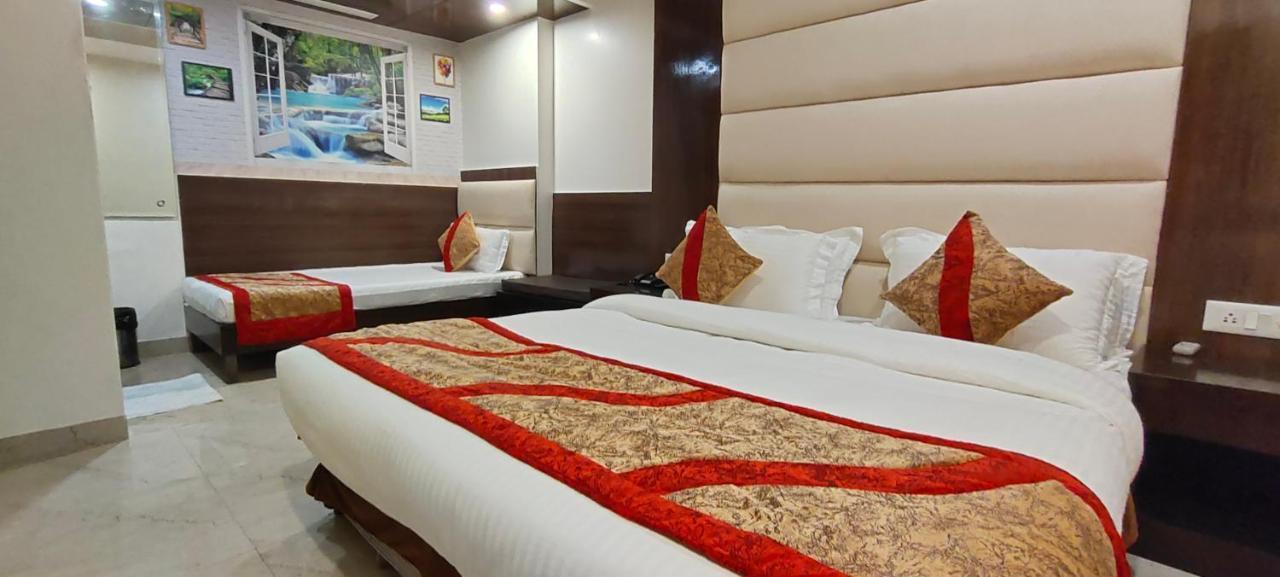 דלהי Hotel Benz International מראה חיצוני תמונה