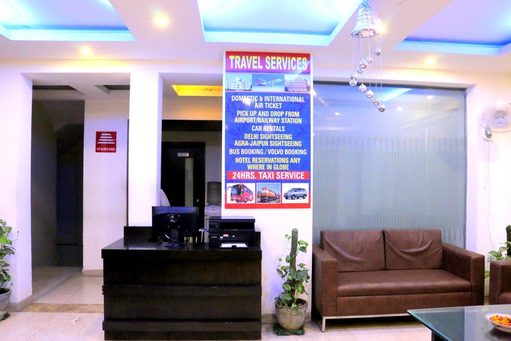 דלהי Hotel Benz International מראה חיצוני תמונה